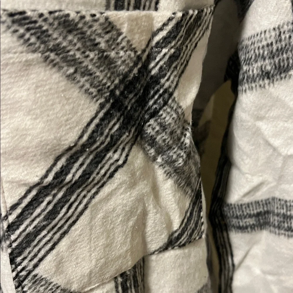 Plaid Button-Up Shirt Jacket - Picture 7 of 11